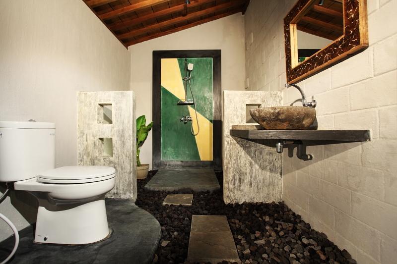 Ndalem Mj Homestay Джокякарта Екстериор снимка