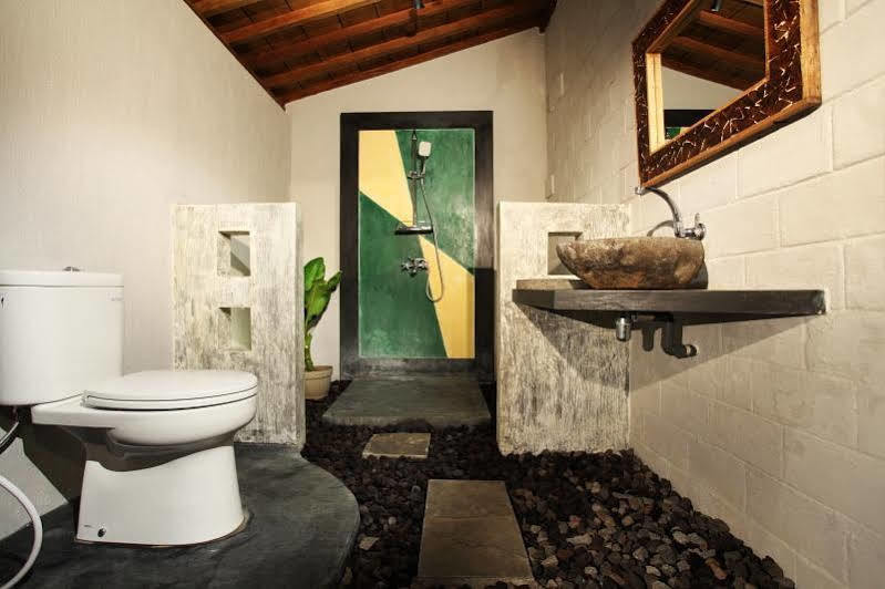 Ndalem Mj Homestay Джокякарта Екстериор снимка